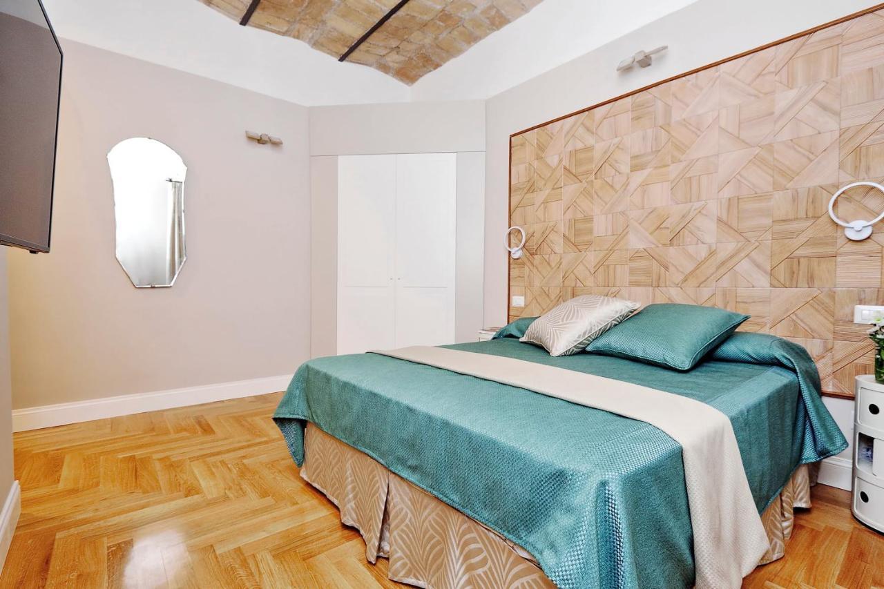 Bellezza Al Colosseo - B&B & Apts Рим Экстерьер фото