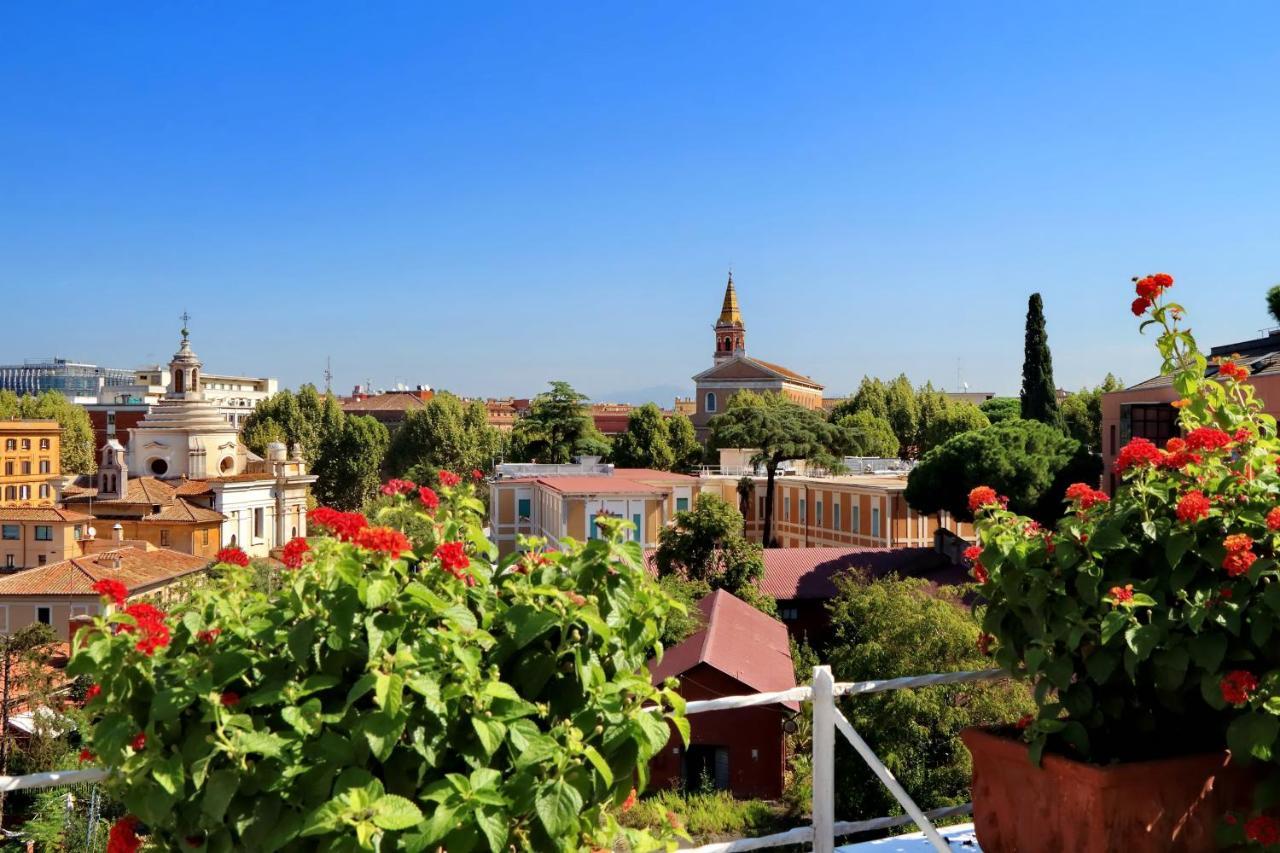 Bellezza Al Colosseo - B&B & Apts Рим Экстерьер фото