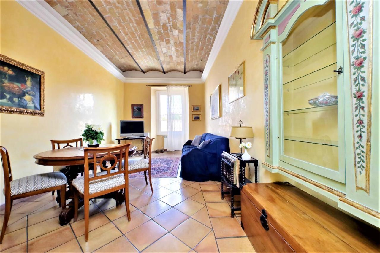 Bellezza Al Colosseo - B&B & Apts Рим Экстерьер фото