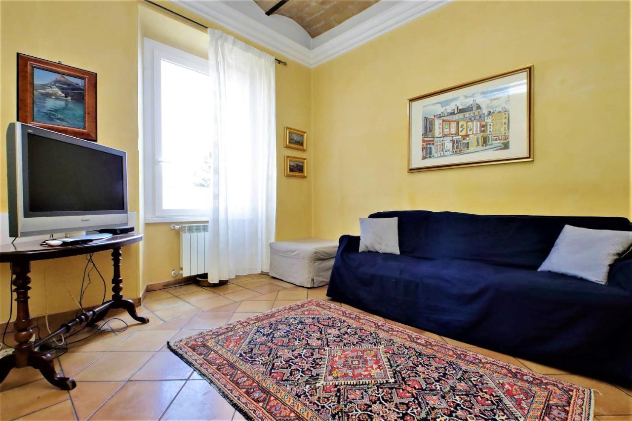 Bellezza Al Colosseo - B&B & Apts Рим Экстерьер фото