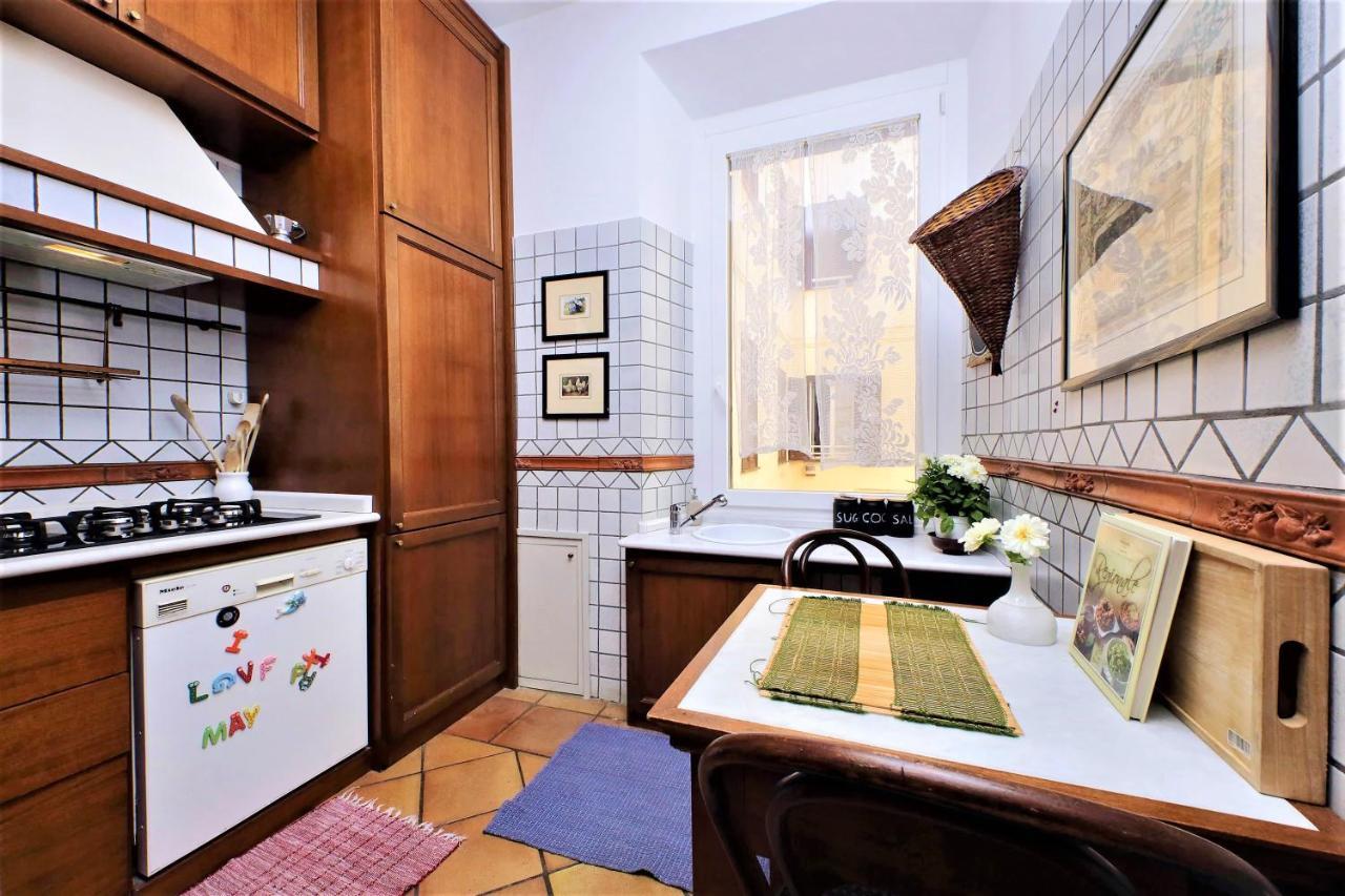 Bellezza Al Colosseo - B&B & Apts Рим Экстерьер фото