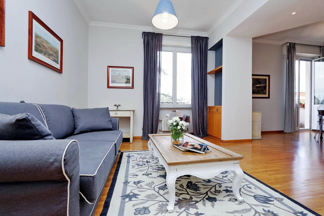 Bellezza Al Colosseo - B&B & Apts Рим Экстерьер фото